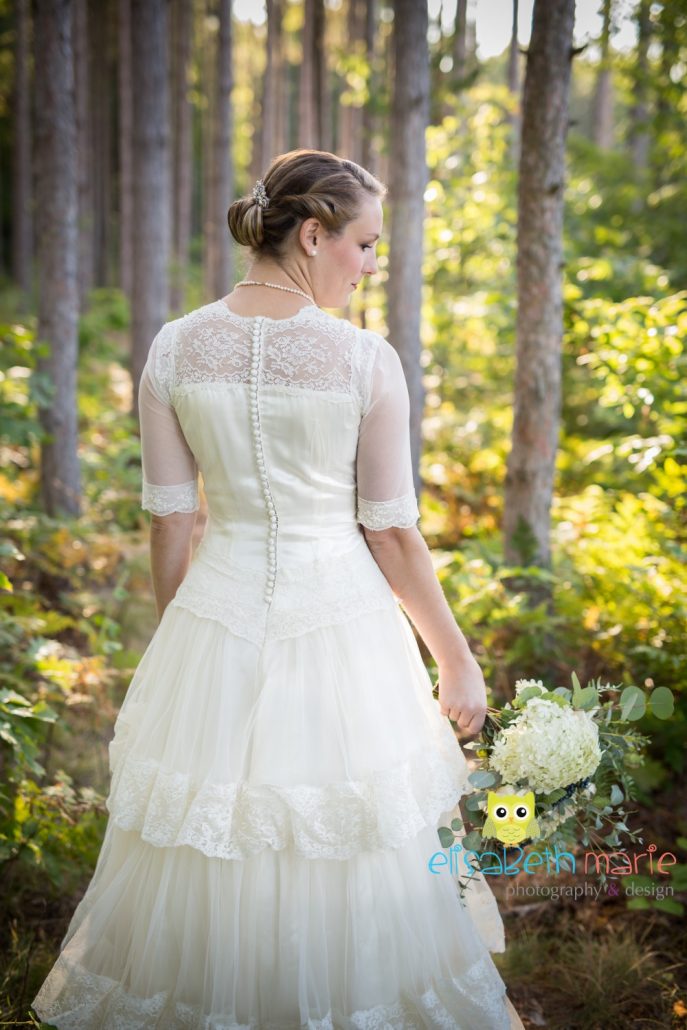 Great Lakes Wedding Gown Specialists 